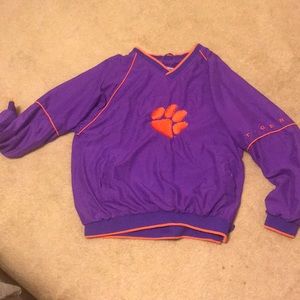 Clemson pull over